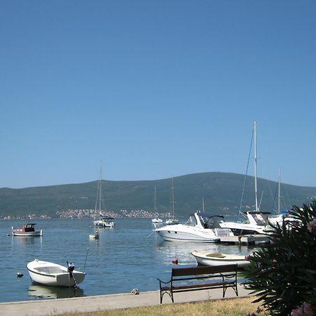Apartments Ratkovic Tivat Exterior photo