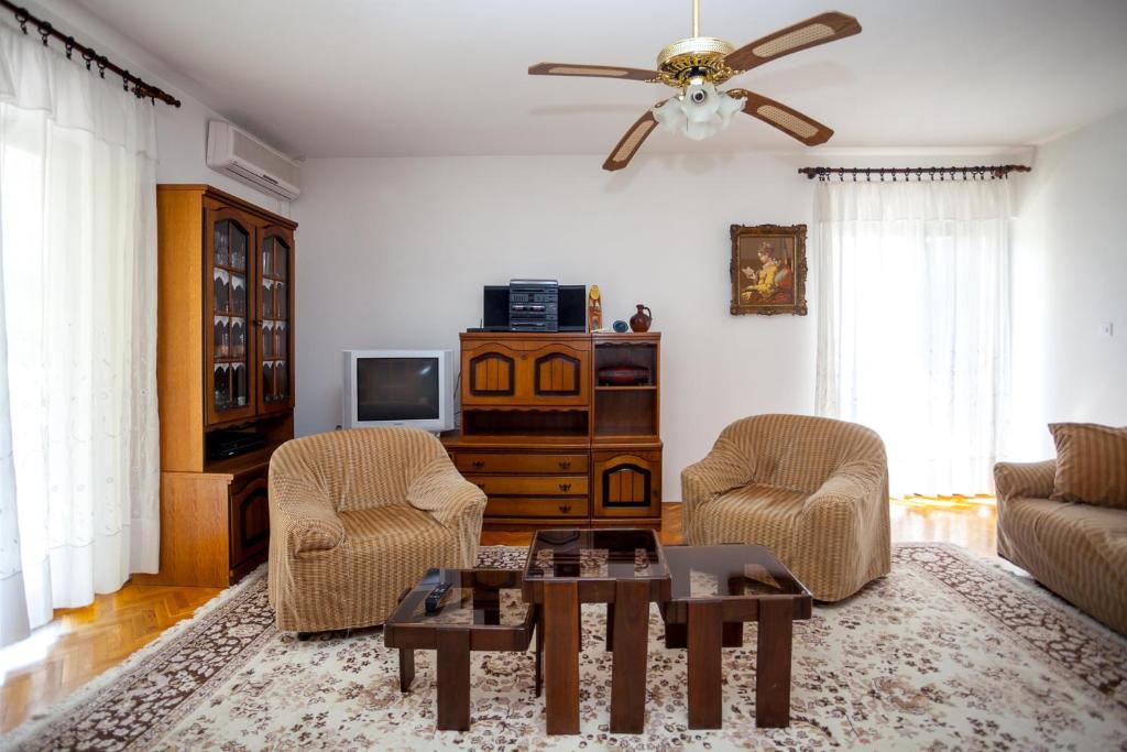 Apartments Ratkovic Tivat Exterior photo