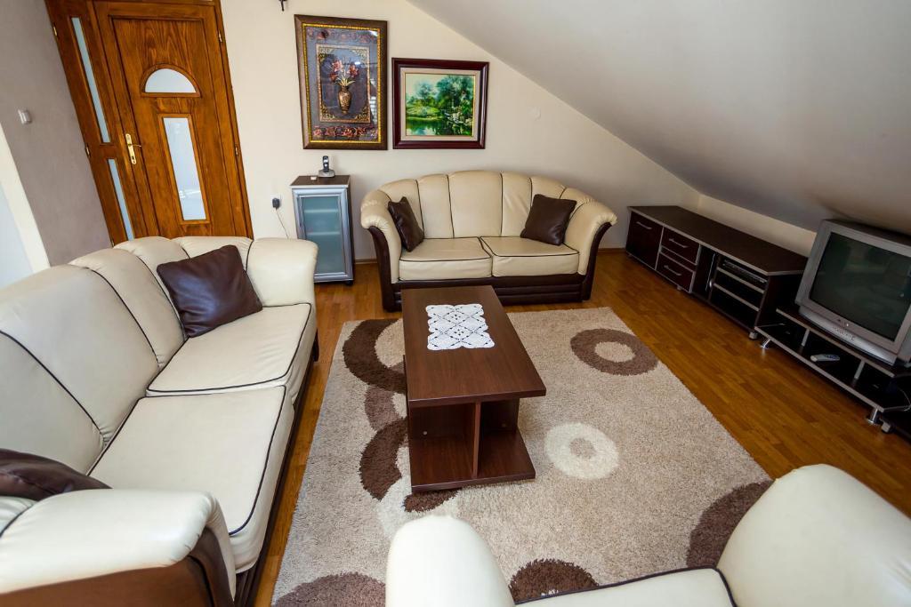 Apartments Ratkovic Tivat Exterior photo